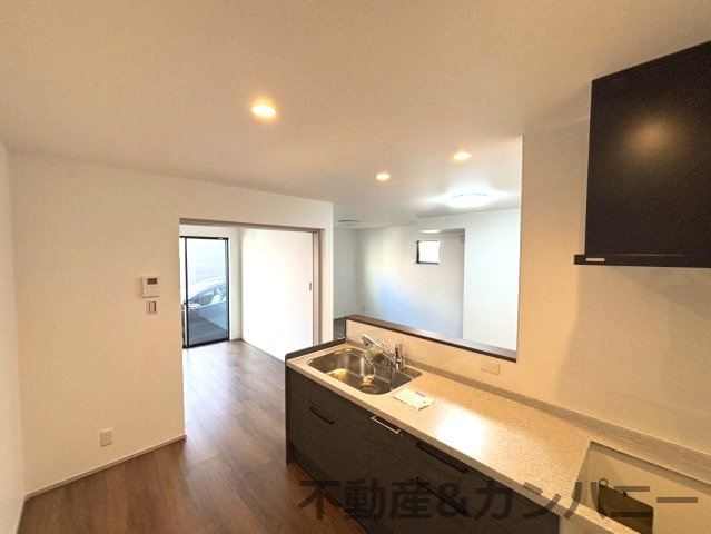フォレクス保免上A号棟　松山市保免上2丁目の新築戸建のキッチン|キッチンです