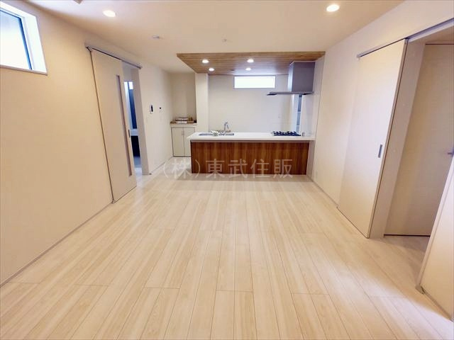 【居間・リビング】 | ふじみ野市大井中央1丁目　全55棟　31号棟 | ゆったり過ごせるリビングです