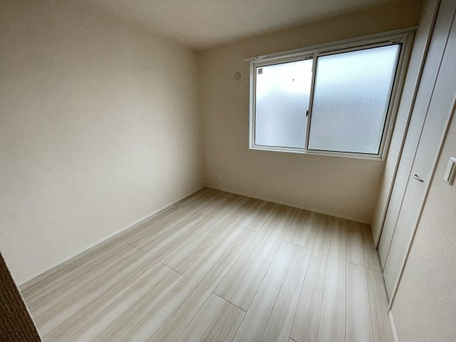 フォレストおおたかⅡの居間・リビング