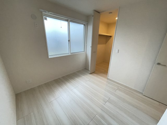 フォレストおおたかⅡの居間・リビング