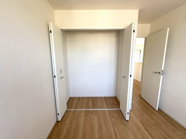 【収納】 | 糟屋郡志免町桜丘3丁目5期　1号棟（全2棟）【仲介手数料無料・0円】 | 現地写真。