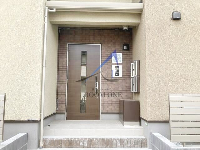 カーサ・エン・コリーナのエントランス|エントランスです。