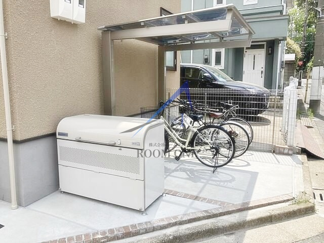 カーサ・エン・コリーナのその他共用部分|駐輪場です。