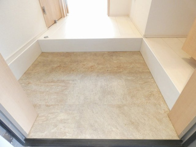 【玄関】 | REGALEST中村日赤 | イメージ