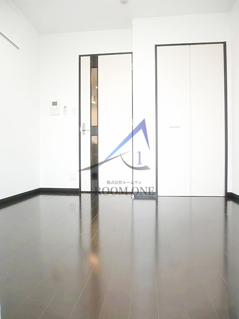 ステージグランデ大森町の居間・リビング|洋室のお部屋です。