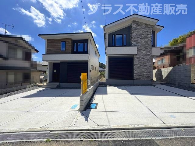 【玄関】 | 糟屋郡志免町桜丘3丁目5期　2号棟（全2棟）【仲介手数料無料・0円】 | 現地写真。