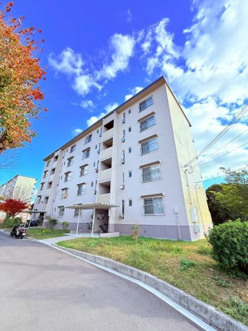 新多聞第2住宅116号棟の外観