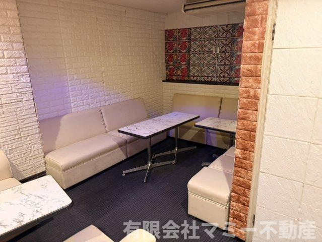 【内装】 | 西新地店舗O