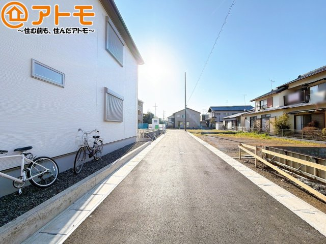 【前面道路含む現地写真】 | 葵区瀬名中央4丁目　新築戸建　B区画