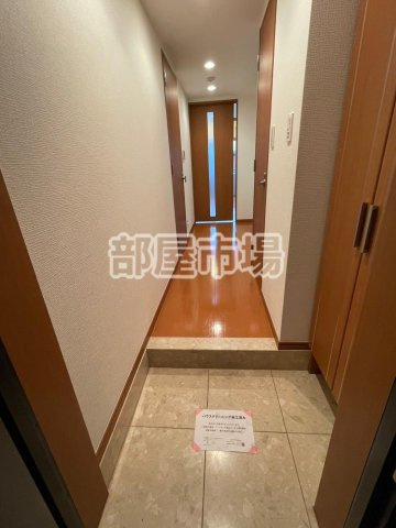 スカイコート隅田公園の玄関