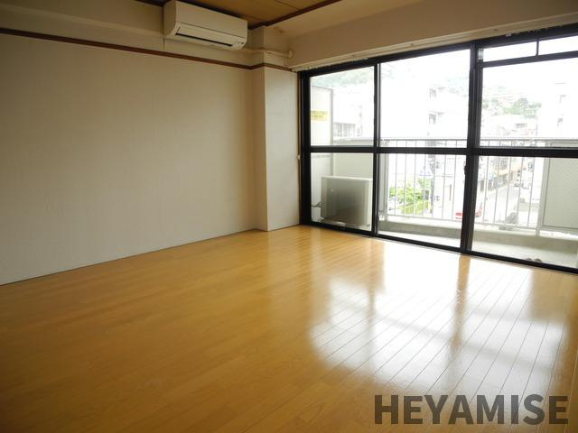 三愛ビル7の洋室|※同間取りの別の階のお部屋の写真です※