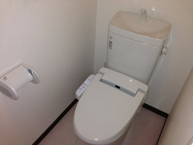 レスポワールのトイレ|清潔感のあるトイレです