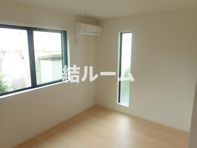 練馬区春日町１丁目のアパートの居間・リビング