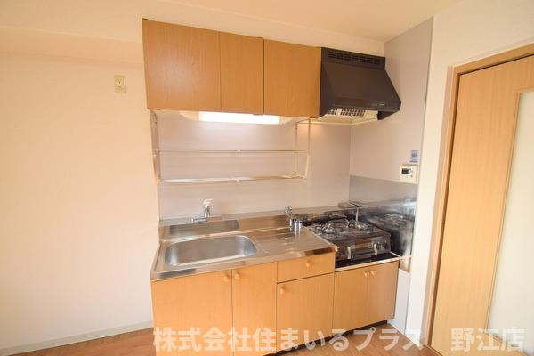 チャコーレ岡本のキッチン