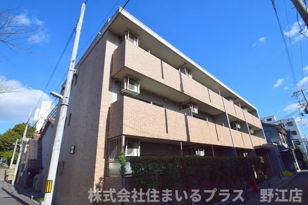チャコーレ岡本の外観