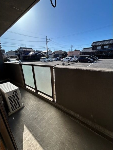 フォーサイト南鶉のバルコニー