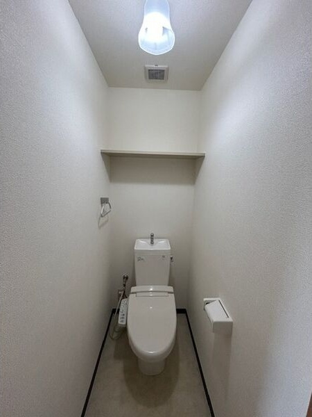 フォーサイト南鶉のトイレ