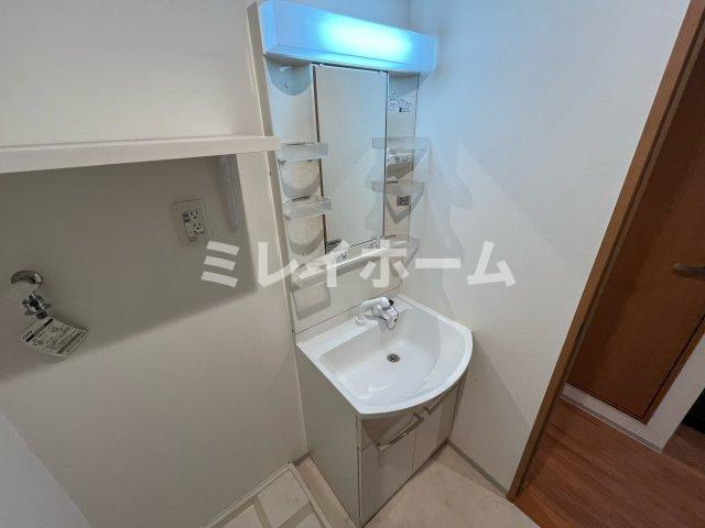 SUNRESIDENCEの洗面所|同建物内別のお部屋の参考写真になります。