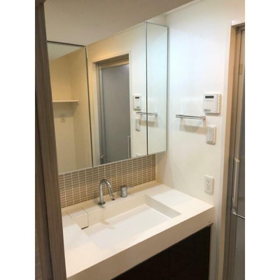 【独立洗面台】 | 常盤レジデンシア荻窪 | 嬉しい独立洗面台付き。