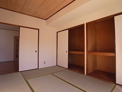 【寝室】 | グランビュー薬円台