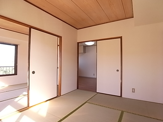  | グランビュー薬円台