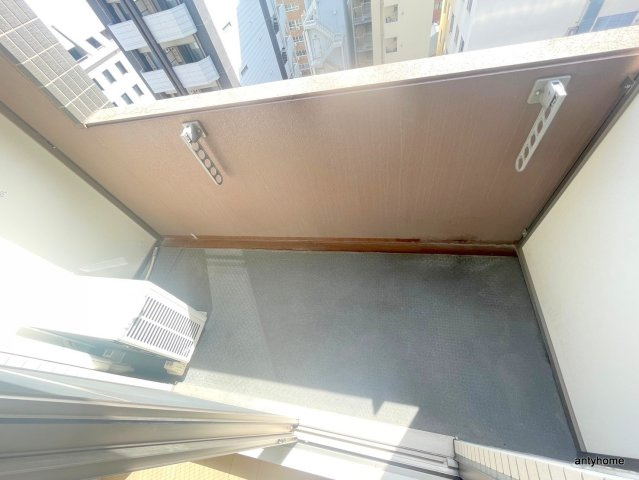 アーデンタワー西本町　仲介手数料無料のバルコニー