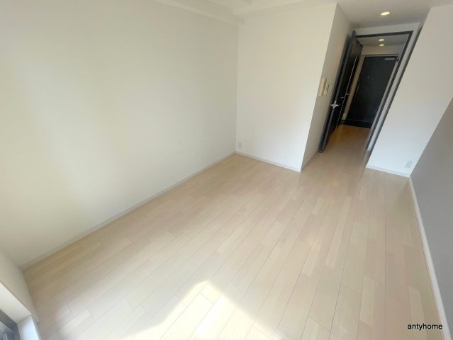 アーデンタワー西本町　仲介手数料無料の居間・リビング