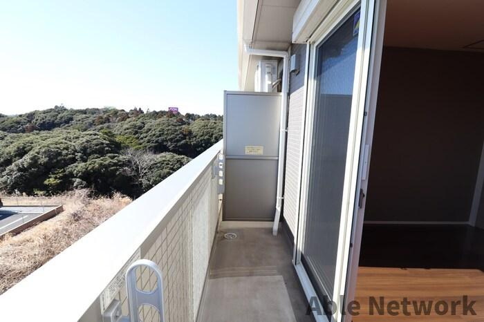 ヒル ヴァレイBのバルコニー