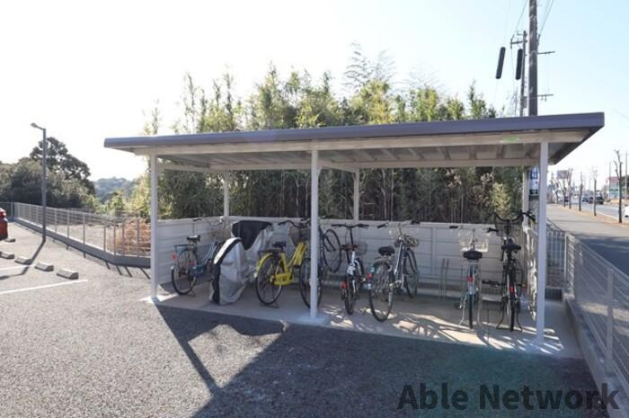 ヒル ヴァレイBのその他共用部分|駐輪場