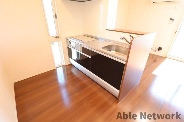 ヒル ヴァレイBのキッチン