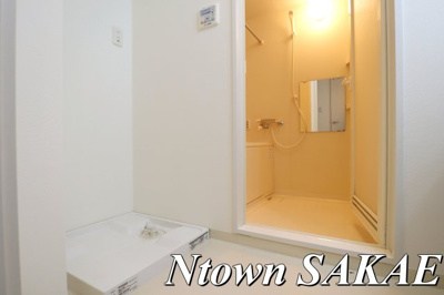 【洗面所】 | ル　セルクル | 明るい洗面所です