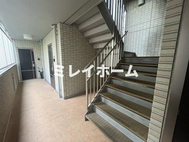 フェリシアのロビー