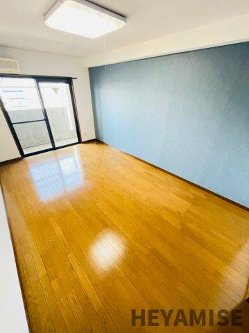 リバーサイドハウスの居間・リビング|※類似間取りの別のお部屋の写真です※