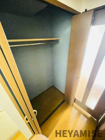 リバーサイドハウスの収納|※類似間取りの別のお部屋の写真です※