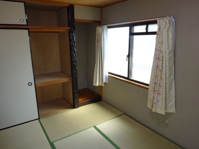 エスポワール上重原　Ｂ棟の和室
