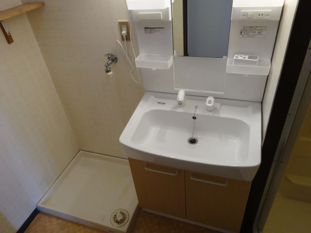 エスポワール上重原　Ｂ棟の独立洗面台