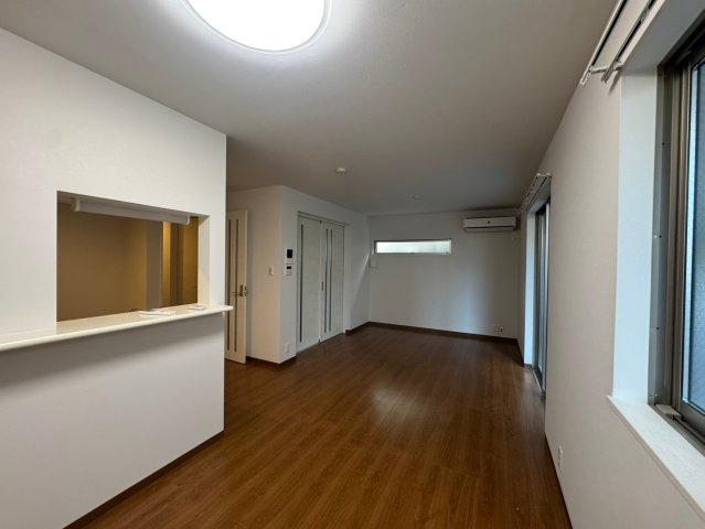 豊中市中桜塚１丁目の賃貸マンションの居間・リビング