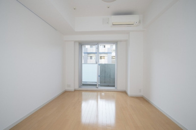 【居間・リビング】 | 新品家具付きマンション新宿10(KaGood東京)