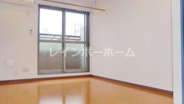 ドゥミエールソフィアの居間・リビング