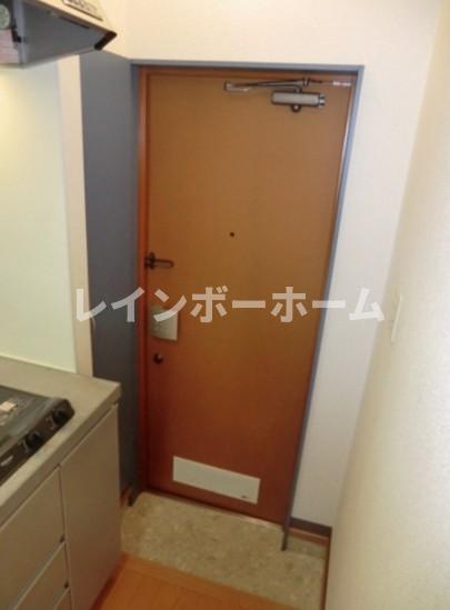 ドゥミエールソフィアの玄関