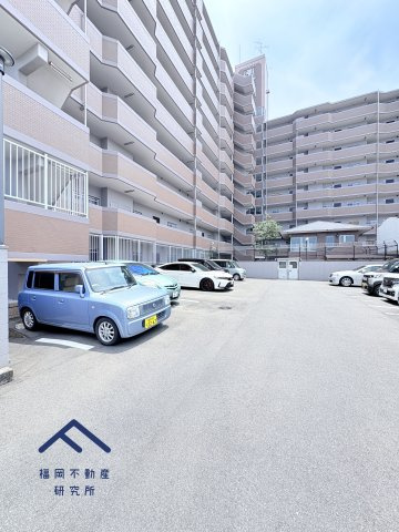 シティライフ空港南2の駐車場