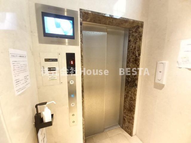 プレサンスKOBEアモーレのロビー