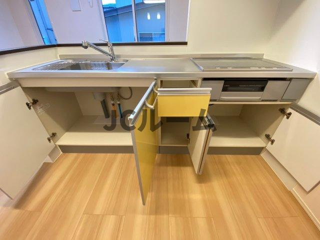 キャトルフィーユのキッチン|※別のお部屋の参考写真です