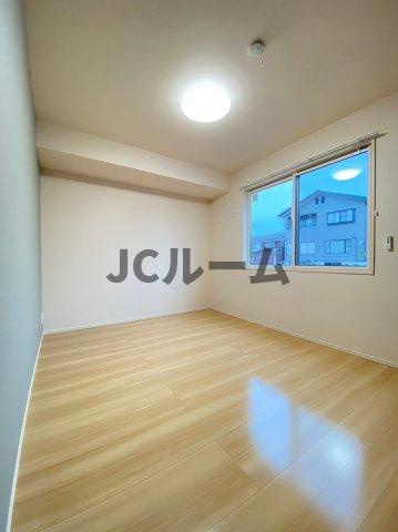 キャトルフィーユの内装|反転タイプの部屋の写真です