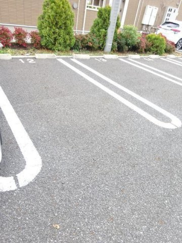 オースティンハウスⅠの駐車場
