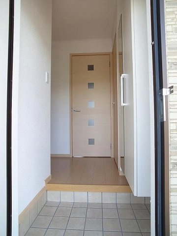 レイクサイド柏の葉壱番館の玄関