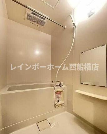 CRESERの浴室