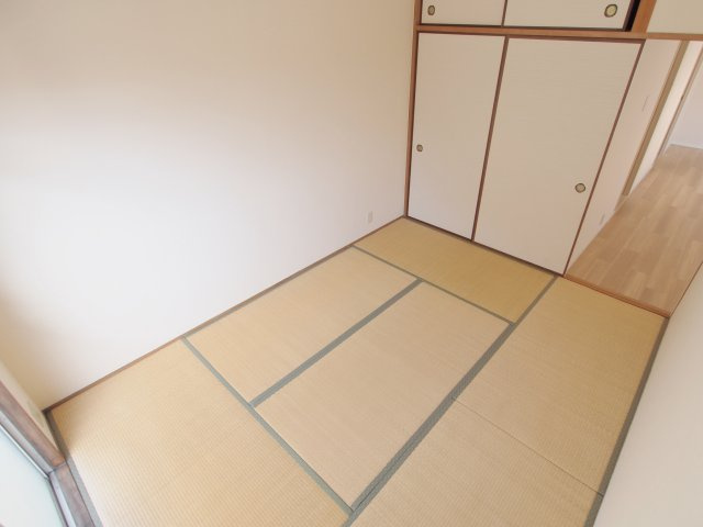 メゾン親和の和室