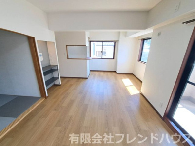 【居間・リビング】 | ベルグラン府中浜田