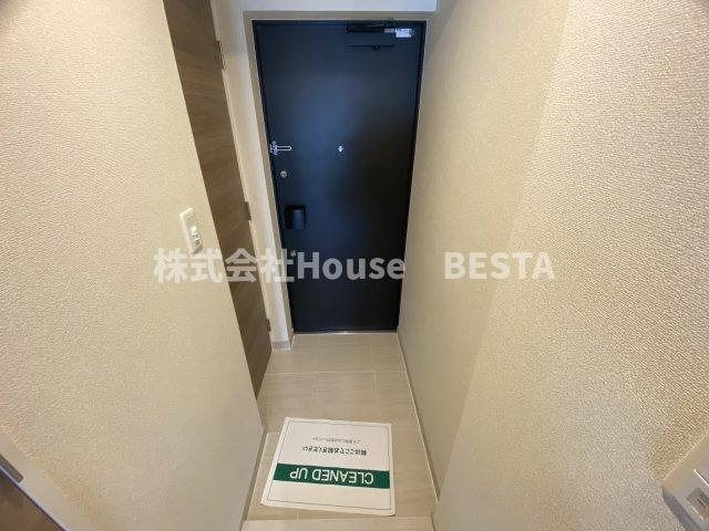 プラネソシエ神戸元町の玄関
